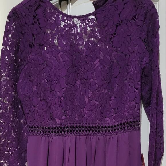Truth & Fable | Purple Long Sleeve Lace Gown Maxi Dress Formal S - Picture 3 of 6